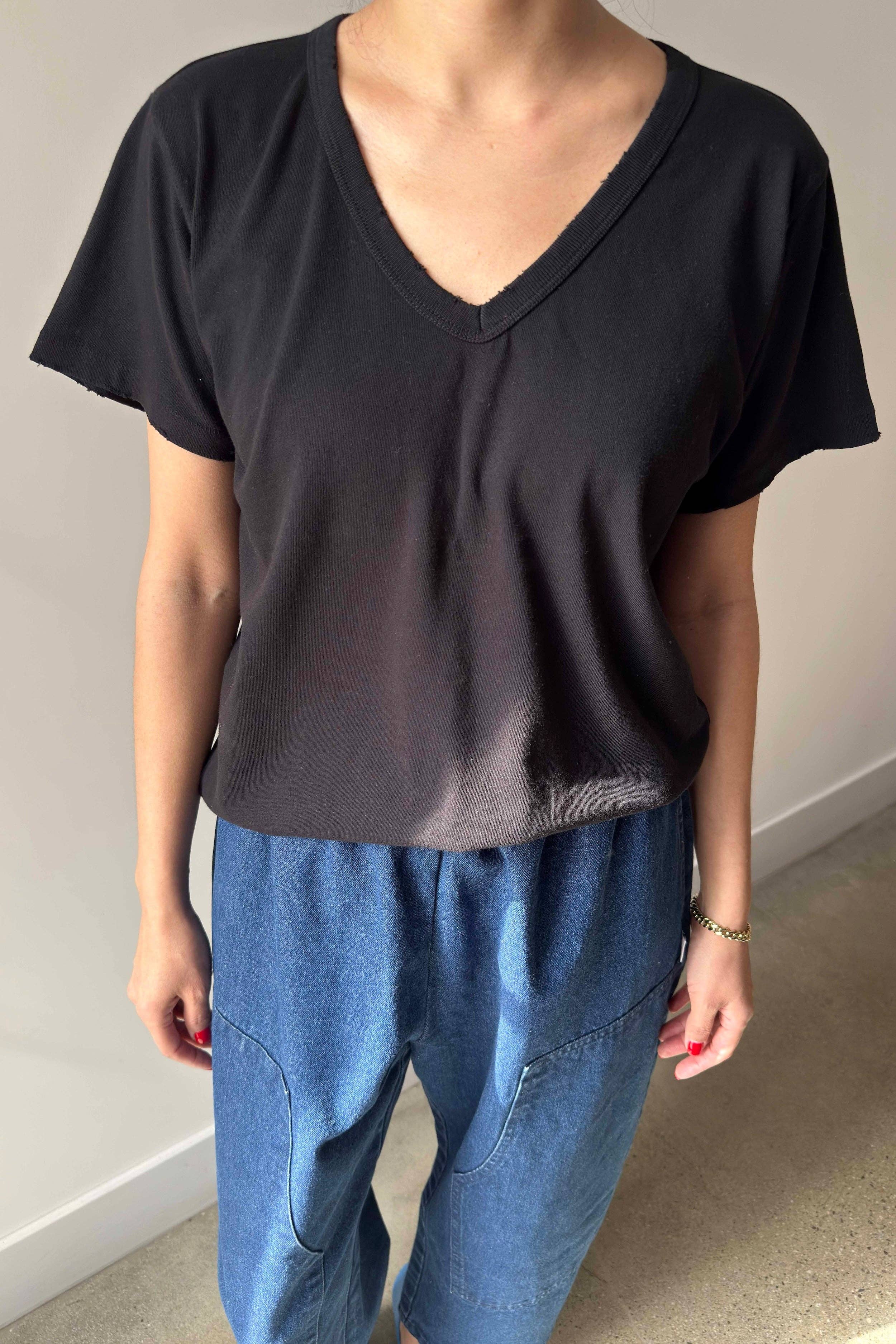 La Vie Tee in Grey